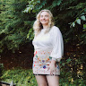 Meet your Posher, Isabella